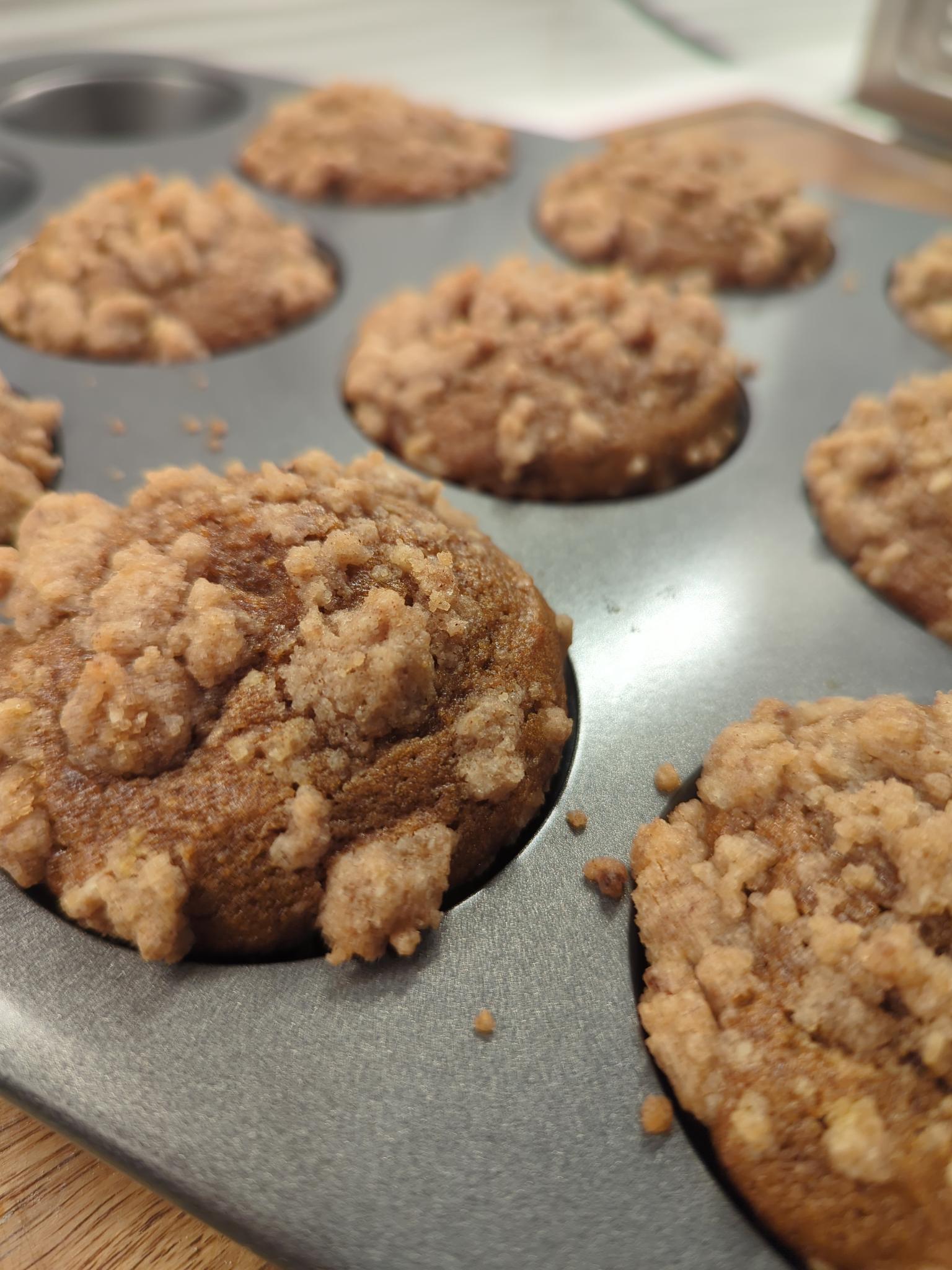 Streusel pumpkin bread